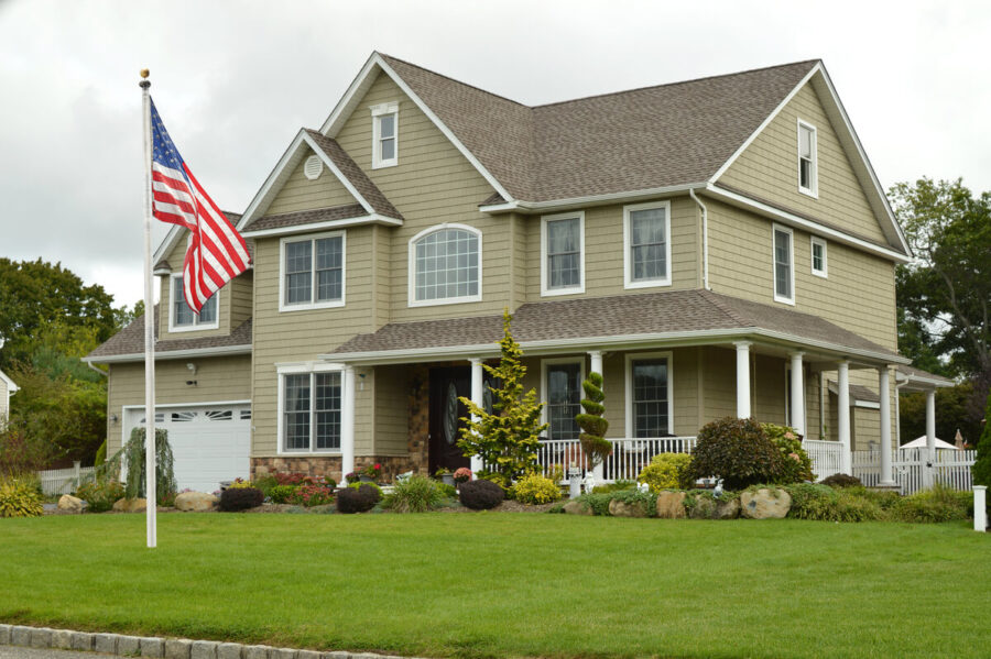 How government rent assistance programs work in the U.S.