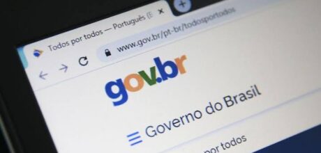 Como acompanhar o andamento de uma solicitação de benefício de forma segura